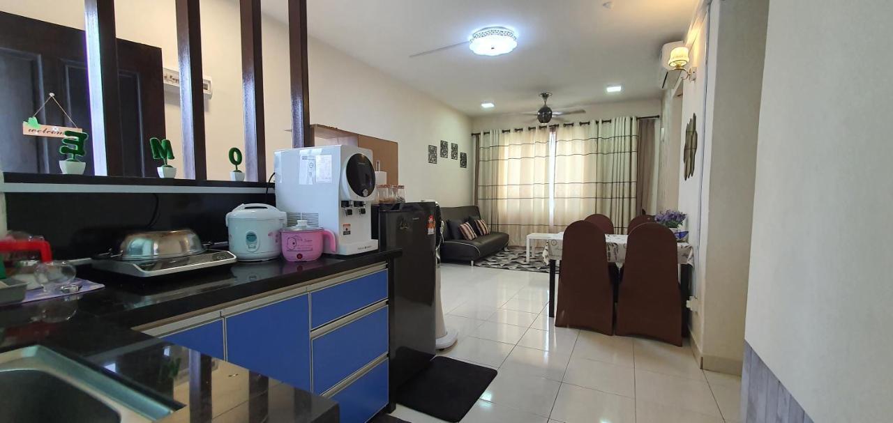 Leezahomestay Bayan Lepas Exteriér fotografie