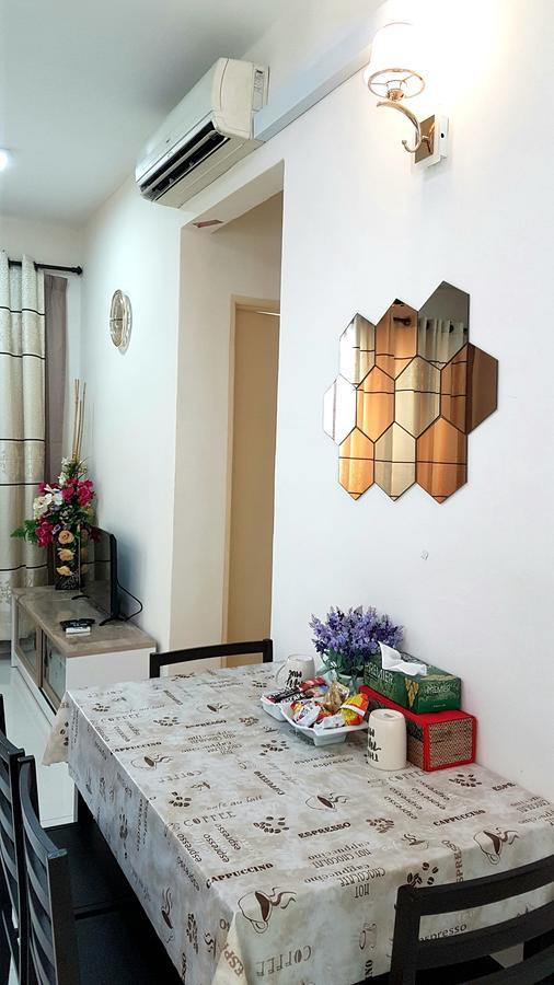 Leezahomestay Bayan Lepas Exteriér fotografie